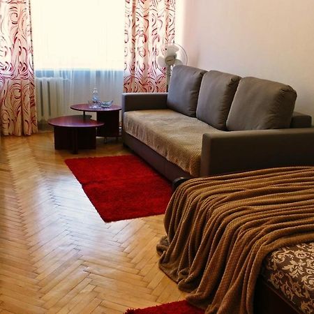 Very Nice Apartment In L'Viv Лвив Екстериор снимка