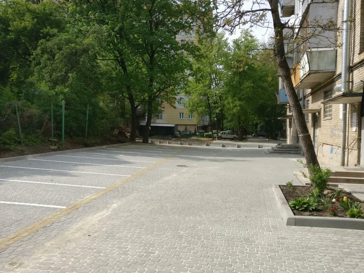 Very Nice Apartment In L'Viv Лвив Екстериор снимка