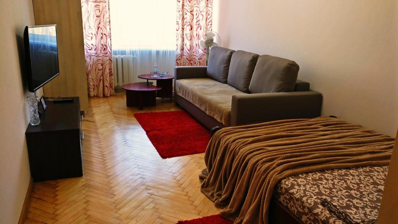 Very Nice Apartment In L'Viv Лвив Екстериор снимка
